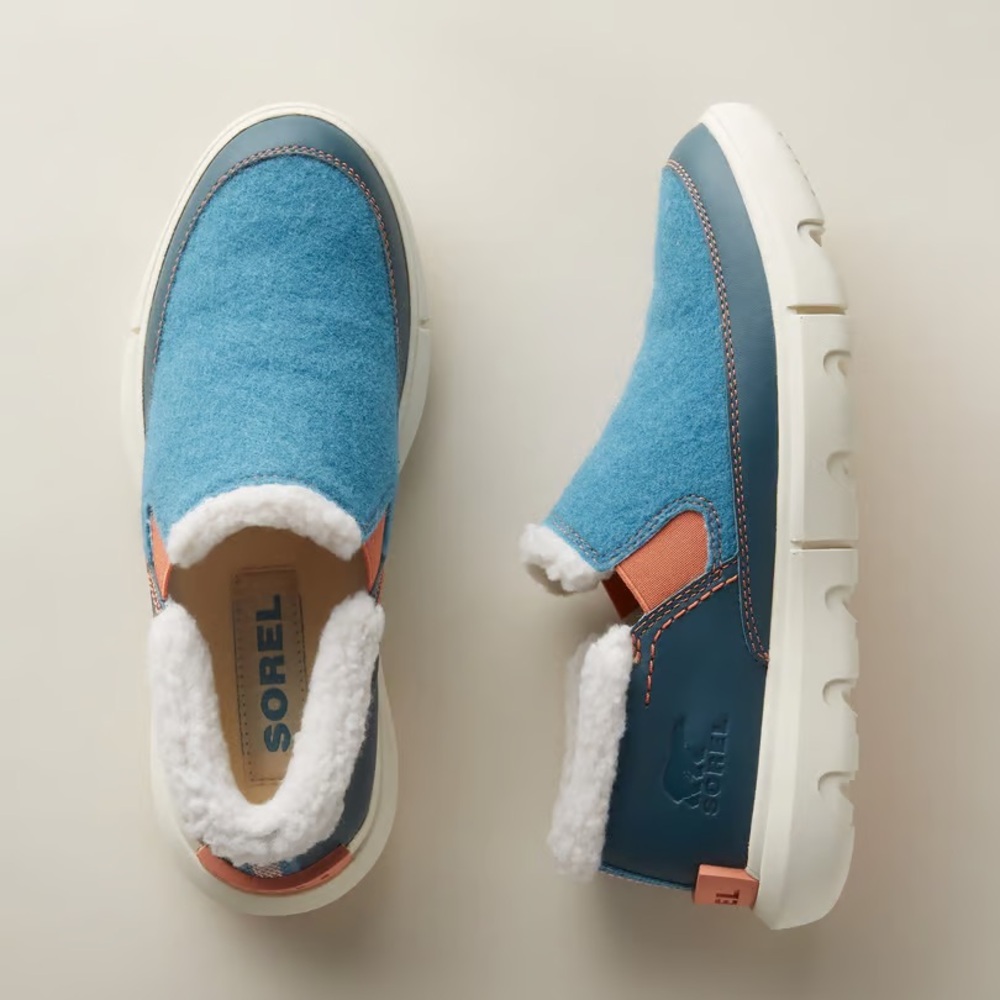 NWT Sorel Mackenzie I I Snow Slip-Ons
